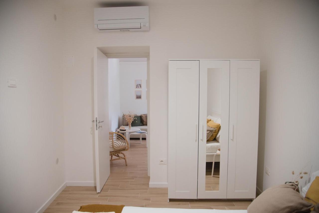Le Sorelle - Casa Vacanze Пишотта Экстерьер фото