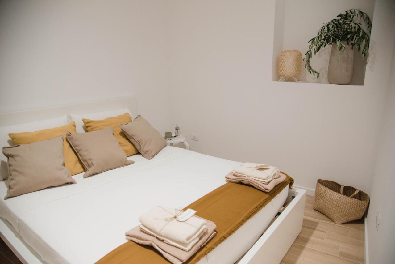Le Sorelle - Casa Vacanze Пишотта Экстерьер фото