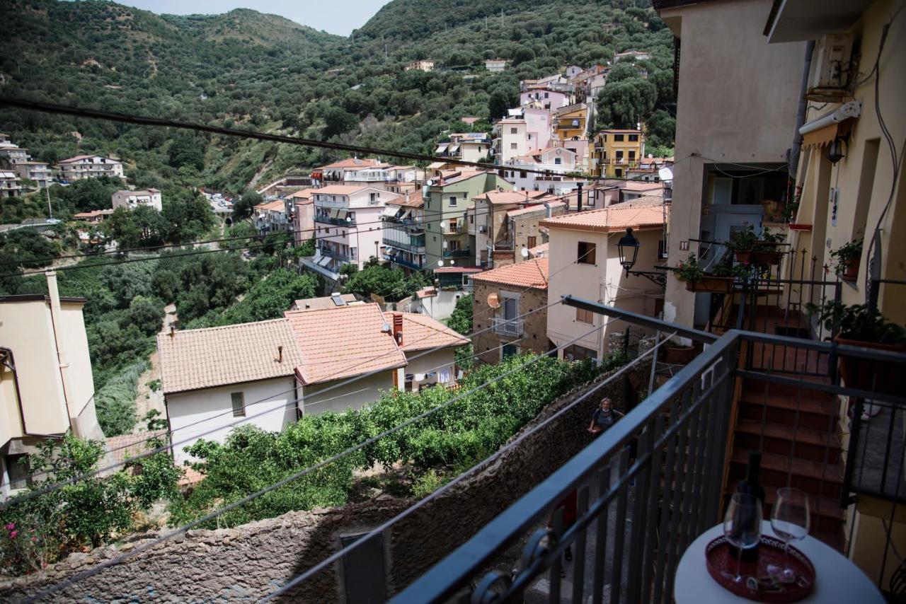 Le Sorelle - Casa Vacanze Пишотта Экстерьер фото